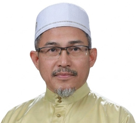 nik omar thumb