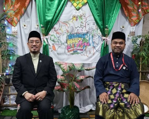 HARI_BERTEMU_PELANGGAN_RUMAH_TERBUKA_SYAWAL_11