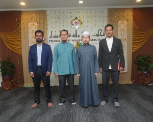 KUNJUNGAN_HORMAT_DELEGASI_DARIPADA_MAYBANK_1