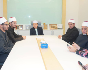 KUNJUNGAN_HORMAT_DELEGASI_IMAM_MAJLIS_HUKAMA_MUSLIMIN_2