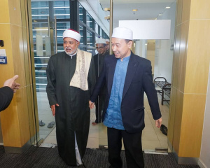 KUNJUNGAN_HORMAT_DR.ATIYYAH_MUSTAFA_AL-AZHARI_AL-MALIKI_3