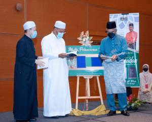 MAJLIS_AMANAT_YB_MENTERI_DI_JABATAN_PERDANA_MENTERI_HAL_EHWAL_AGAMA_DAN_DISKUSI_BERSAMA_JAWATANKUASA_DI_BAWAH_PEJABAT_MUFTI_WILAYAH_PERSEKUTUAN___1-min