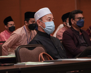 MAJLIS_AMANAT_YB_MENTERI_DI_JABATAN_PERDANA_MENTERI_HAL_EHWAL_AGAMA_DAN_DISKUSI_BERSAMA_JAWATANKUASA_DI_BAWAH_PEJABAT_MUFTI_WILAYAH_PERSEKUTUAN___15-min