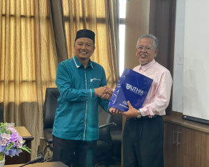 ZIARAH_MAHABBAH_MUFTI_WILAYAH_PERSEKUTUAN_KEPADA_INSTITUT_AHLI_SUNNAH_WAL_JAMAAH_UNIVERSITI_TUN_8